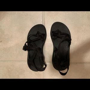 Black chacos